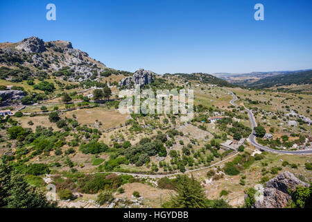 Spanien, Andalusien, Provinz Cádiz, Landschaft in der Nähe von Dorf Grazalema in den Ausläufern der Sierra del Pinar Stockfoto