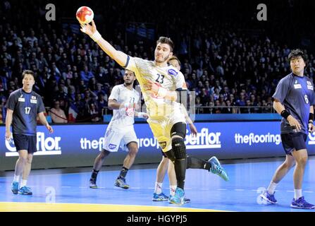 Nantes, Frankreich. 13. Januar 2017. 25. Welt Handball WM Frankreich gegen Japan.Ludovic Fabregas Frankreich in Aktion Credit: Laurent Lairys/Agence Locevaphotos/Alamy Live News Stockfoto