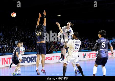 Nantes, Frankreich. 13. Januar 2017. 25. Welt Handball WM Frankreich gegen Japan. William Accambray Frankreich in Aktion Credit: Laurent Lairys/Agence Locevaphotos/Alamy Live News Stockfoto