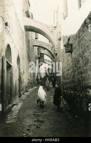 Wandern die Via Dolorosa und die Stationen des Kreuzes, Jerusalem, Palästina, Bethlehem, Palästina, Israel, Oktober 1946, West Bank, der Kreuzweg, Stockfoto