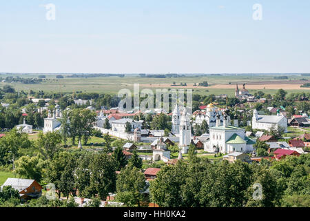 Blick auf die Fürbitte Kloster vom Glockenturm, Russland, Suzdal Stockfoto