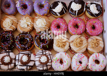 Bunte Donuts Zucker überzogen Stockfoto