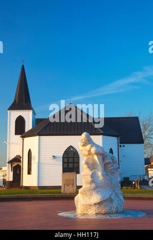 Captain Scott Skulptur, norwegische Kirche, Bucht von Cardiff, Wales, UK Stockfoto