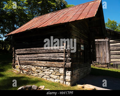 Artefakte und Gebäude in das Museum der Appalachen in Clinton Tennessee USA Stockfoto