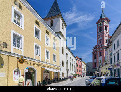 Passau: St. Johannes - Krankenhauskirche und Stadtpfarrkirche St. Paul in der Rinder Markt, Niederbayern, Niederbayern, Bayern, Bayern, Deutschland Stockfoto