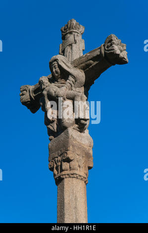 Steinkreuz (benannte Cruceiro de Fondo da Vila) des 15. Jahrhunderts, Padron, La Coruña Provinz, Region Galicien, Spanien, Europa Stockfoto