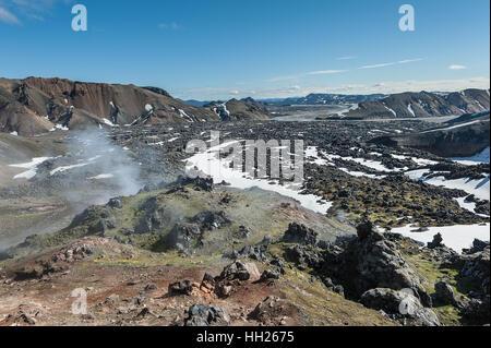 Landmannalaugar. Es ist bekannt für seine natürlichen geothermischen heißen Quellen und die umliegende Landschaft. Stockfoto