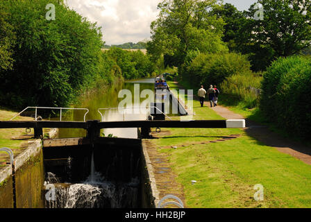 Wootton Flüsse Sperre auf dem Kennet und Avon Kanal. Stockfoto