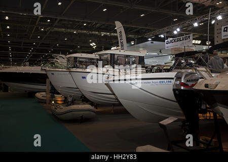 Excel London, UK. 15. Januar 2017. Der letzte Tag der London Boat show im Excel, London. Es waren Boote, Vorträgen, Demonstrationen, Prominente Referenten und Spaß für die ganze Familie. Es kommt zu einem Ende aber werde wiederkommen im nächsten Jahr wieder Kredit: Keith Larby/Alamy Live News Stockfoto