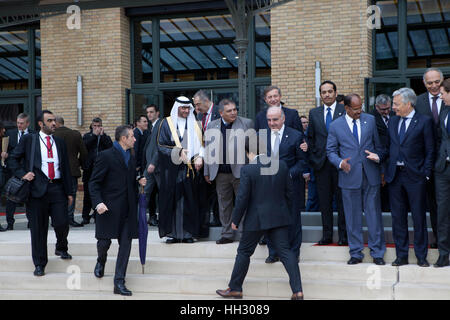 Paris, Frankreich. 15. Januar 2017. Politiker besuchen die Nahost-Friedenskonferenz, Paris, Frankreich. Internationales Gipfeltreffen. 7o Ländern nahmen an dem Gipfel. Bildnachweis: Ania Freindorf/Alamy Live-Nachrichten Stockfoto