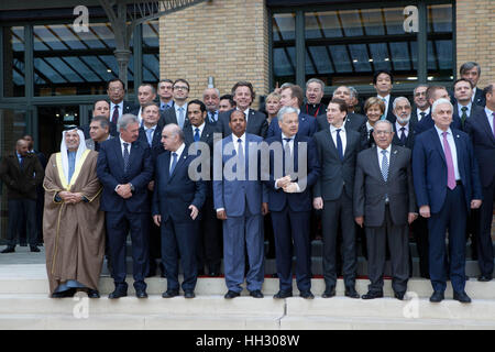 Paris, Frankreich. 15. Januar 2017. Politiker besuchen die Nahost-Friedenskonferenz, Paris, Frankreich. Internationales Gipfeltreffen. 7o Ländern nahmen an dem Gipfel. Bildnachweis: Ania Freindorf/Alamy Live-Nachrichten Stockfoto