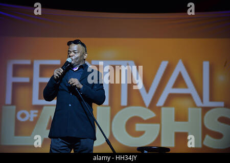 Miami, Florida, USA. 14. Januar 2017. Komiker Larry Dogg funktioniert auf der Bühne an der Miami Festival der lacht über James L Knight Center am 14. Januar 2017 in Miami, Floridaorida. Bildnachweis: Mpi10/Medien Punch/Alamy Live-Nachrichten Stockfoto