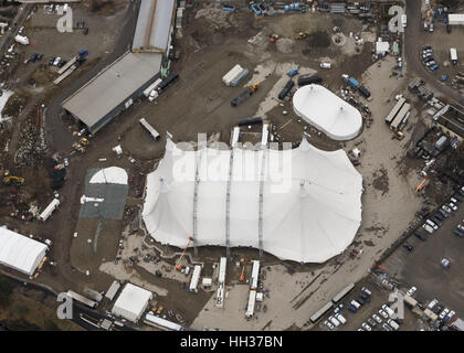 Vancouver, Kanada. 16. Januar 2017. Odysseo wirft seine kolossalen White Big Top im Olympischen Dorf in Vancouver. Bildnachweis: Andrew Kinn/ZUMA Wire/ZUMAPRESS.com/Alamy Live-Nachrichten Stockfoto