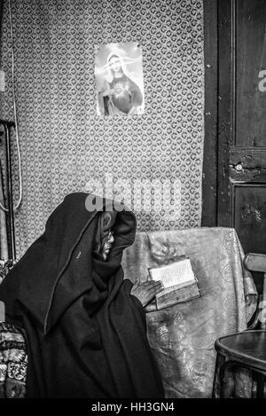 Porträt des Klerikers im äthiopischen koptischen Kloster, Jerusalem, Israel Stockfoto