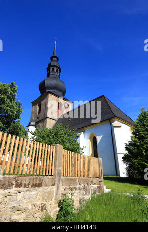 Pfarrkirche St. Oswald, eine ehemaligen befestigten Kirche, Untersteinach, Landkreis Kulmbach, Upper Franconia, Bayern, Deutschland Stockfoto