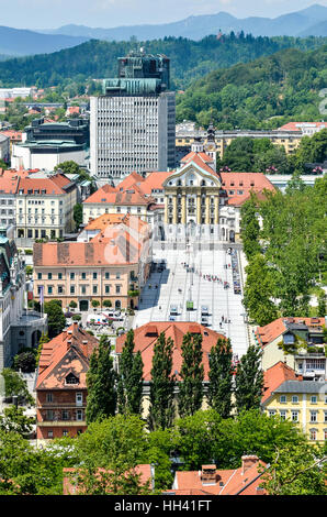 In der Innenstadt der Hauptstadt Ljubljana Slowenien Architektur und Landschaft Foto. Stockfoto