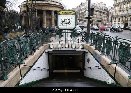 Die Monceau Metro Station in Paris, Frankreich. Stockfoto