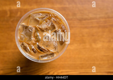 Draufsicht des Eis Milchkaffee Stockfoto