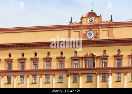 Nahaufnahme des Gebäudes Lubjanka, ehemalige KGB-Zentrale in Moskau, Russland. Stockfoto