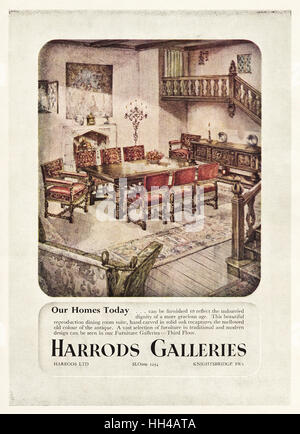 1950er Jahre Werbung Werbung aus original alten Vintage englischen Magazin datiert 1950 Werbung für Harrods Galerien für Haushalt Eichenmöbel Stockfoto