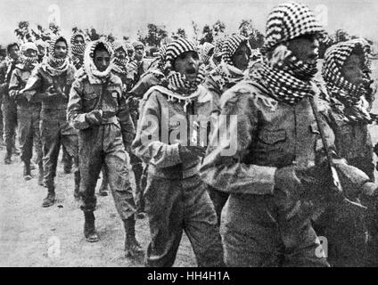 Kommunistisches China - palästinensische Soldaten marschieren Stockfoto