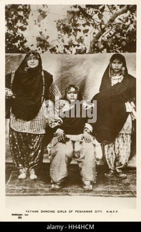 Pathan Dancing Girls, Peshawar, Pakistan - NWFP Stockfoto