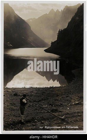 Das Alpenhorn am Ufer des Falensees, Schweiz Stockfoto