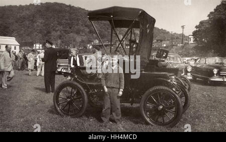 American Auto Club Meeting mit Oldtimer, USA Stockfoto