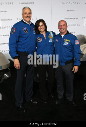 Premiere von Columbia Pictures "Passagiere" Mitwirkende: Astronauten wo: Westwood, Kalifornien, Vereinigte Staaten, wann: 15. Dezember 2016 Stockfoto