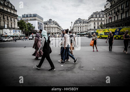 Malerische Aussicht auf die Avenue de l Oper in Paris Stockfoto