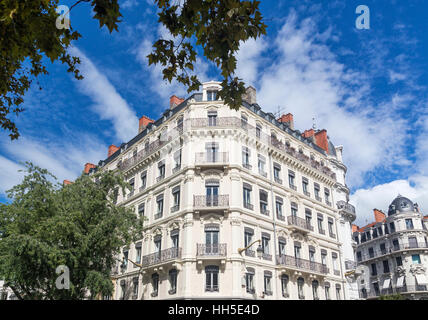 Mehrfamilienhaus in Paris, Frankreich Stockfoto