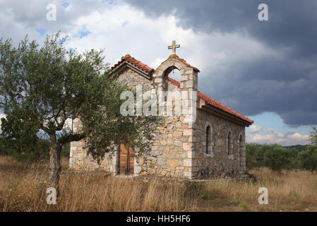 Felsige Kirche in Griechenland (Peloponnes) Stockfoto