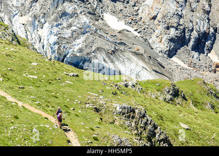 Wandern auf das Massiv des Mont Blanc in den französischen Alpen Stockfoto