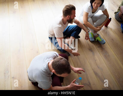 Vielfalt-Menschen-Übung entspannen Konzept Stockfoto