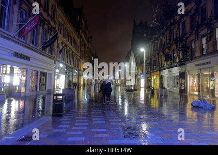 Nacht Regen Wetter für Glasgow auf Buchanan Street Stockfoto