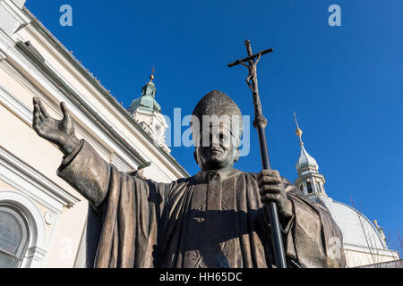 Statue von Papst Johannes Paul II (Karol Józef Wojtyla geboren) in Brezje, Slowenien Stockfoto