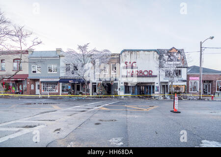 Sag Harbor Kino nach dem Brand hatte löschte. Stockfoto