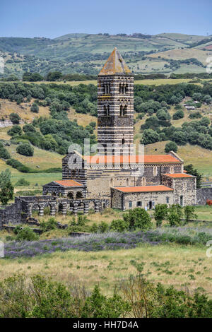 Abteikirche, Basilica della Santissima Trinità di Saccargia, Ploaghe, Provinz Sassari, Sardinien, Italien Stockfoto