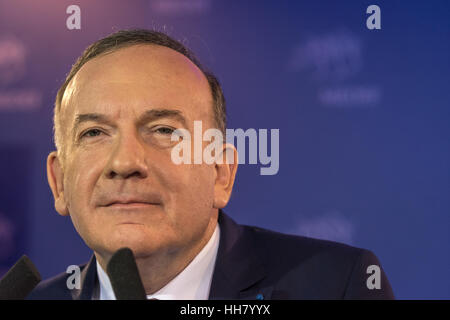 Pierre Gattaz - 17.01.2017 - Frankreich / Ile-de-France (Region) / Paris - Pierre Gattaz, Präsident von Medef (französische Vereinigung der Arbeitgeber), in einer Pressekonferenz nach seiner Rückkehr aus Afrika - Frankreich Wirtschaftsforum.   -Julien Mattia / Le Pictorium Stockfoto