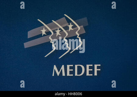 Pierre Gattaz - 17.01.2017 - Frankreich / Ile-de-France (Region) / Paris - Pierre Gattaz, Präsident von Medef (französische Vereinigung der Arbeitgeber), in einer Pressekonferenz nach seiner Rückkehr aus Afrika - Frankreich Wirtschaftsforum.   -Julien Mattia / Le Pictorium Stockfoto