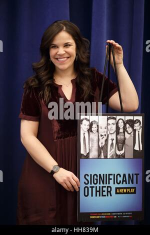 New York, USA. 17. Januar 2017. Lindsay-Mendez auf dem Foto fordern "Significant Other" Presse-Event in den neuen 42nd Street, Inc. Studios in New York. Bildnachweis: Jason Smith/Everett Collection/Alamy Live-Nachrichten Stockfoto