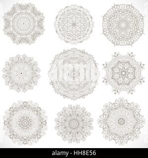 Legen Sie Mandalas. Runde Ornament-Muster Stock Vektor