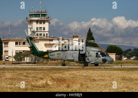 Sikorsky SH-60f oceanhawk von HS-7 am 100-Jahre-aeronavale Airshow in Hyeres Airbase. Stockfoto
