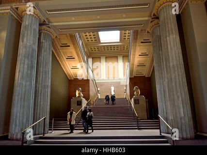 London, England, Vereinigtes Königreich. British Museum. Haupttreppe in oberen Etagen Stockfoto