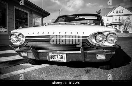 1964 Ford Thunderbird 390 Coupe. Stockfoto