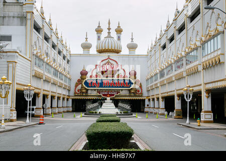 Die geschlossene, Trump Taj Mahal Resort und Casino ist völlig verlassenen gesehen. Seit 2014 fünf Casino in Atlantic City. Stockfoto