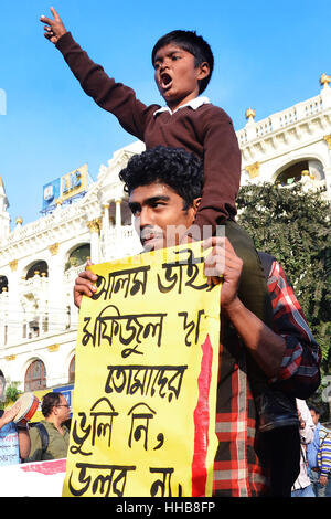 Kolkata, Indien. 18. Januar 2017. Sozialaktivist organisierte eine Kundgebung, Polizeieinsatz in Bhangar und zwei Tote zu verurteilen und viele verwundet während des Protestes gegen die Power-Grid-Projekt an der Bhangar. Bildnachweis: Saikat Paul/Pacific Press/Alamy Live-Nachrichten Stockfoto