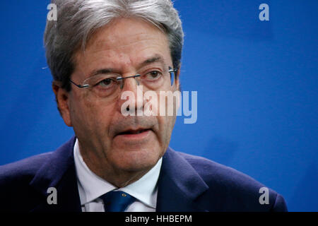 Paolo Gentiloni - Treffen der dt. Bundeskanzlerin Mit Dem Italienischen Premierminister, Bundeskanzleramt, 18. Januar 2017, Berlin. Stockfoto