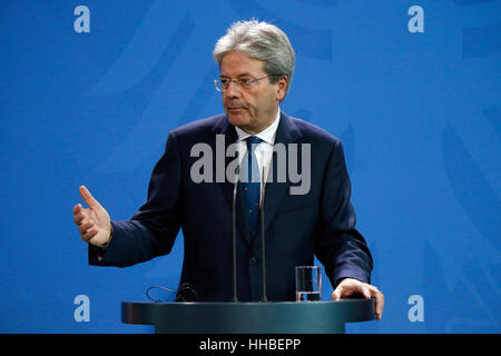 Paolo Gentiloni - Treffen der dt. Bundeskanzlerin Mit Dem Italienischen Premierminister, Bundeskanzleramt, 18. Januar 2017, Berlin. Stockfoto