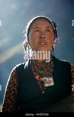 Eine tibetische Frau im Langtang-Tal in Nepal Stockfoto